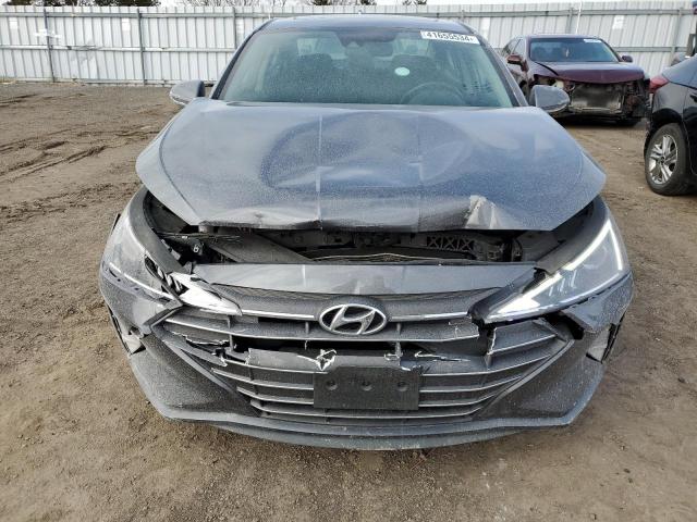 Photo 4 VIN: KMHD84LF1KU876195 - HYUNDAI ELANTRA 