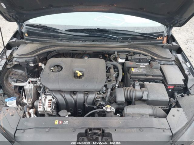 Photo 9 VIN: KMHD84LF1LU047323 - HYUNDAI ELANTRA 