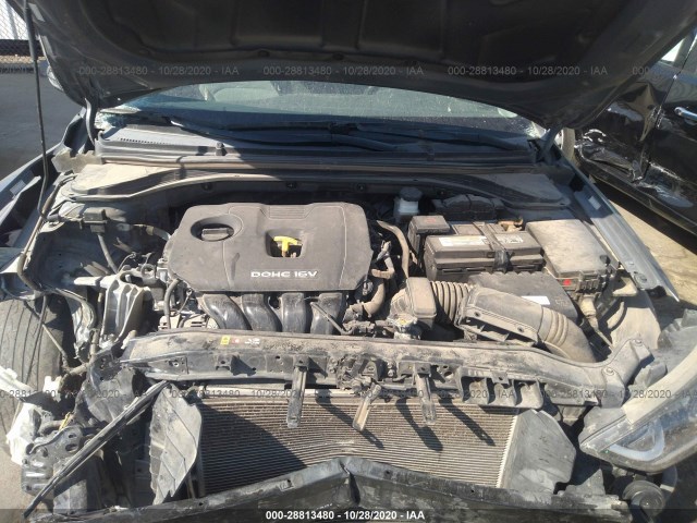 Photo 9 VIN: KMHD84LF2HU062761 - HYUNDAI ELANTRA 