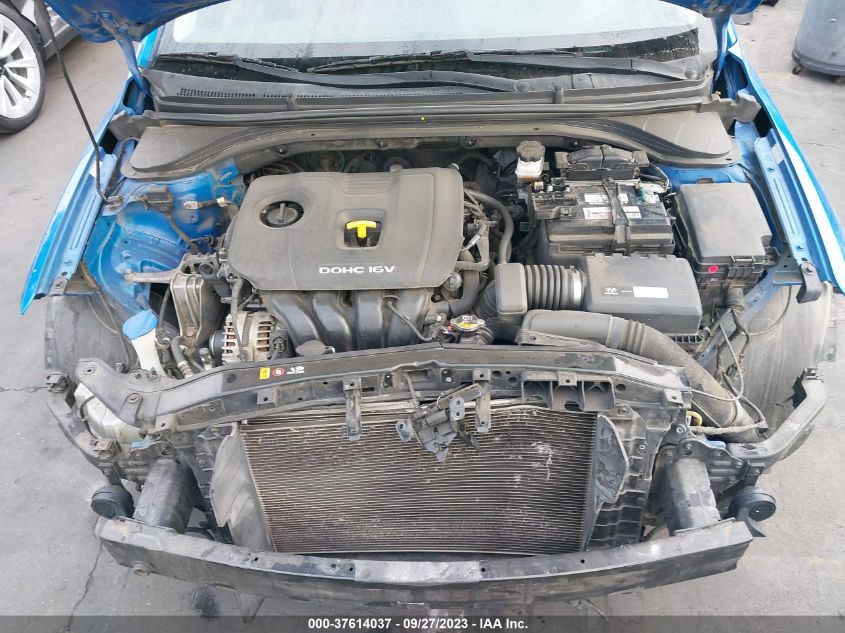 Photo 9 VIN: KMHD84LF2HU064123 - HYUNDAI ELANTRA 