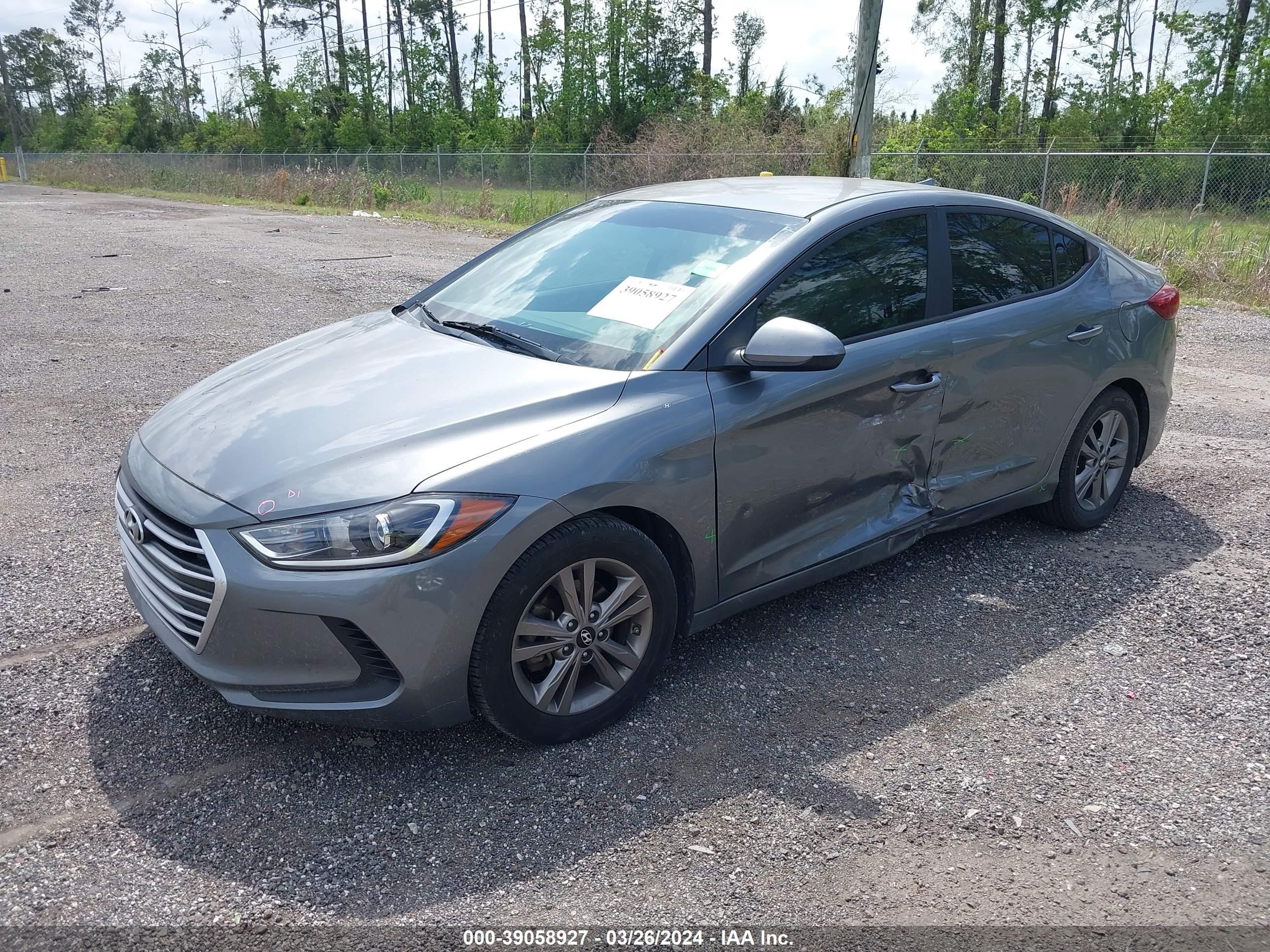 Photo 1 VIN: KMHD84LF2HU151651 - HYUNDAI ELANTRA 