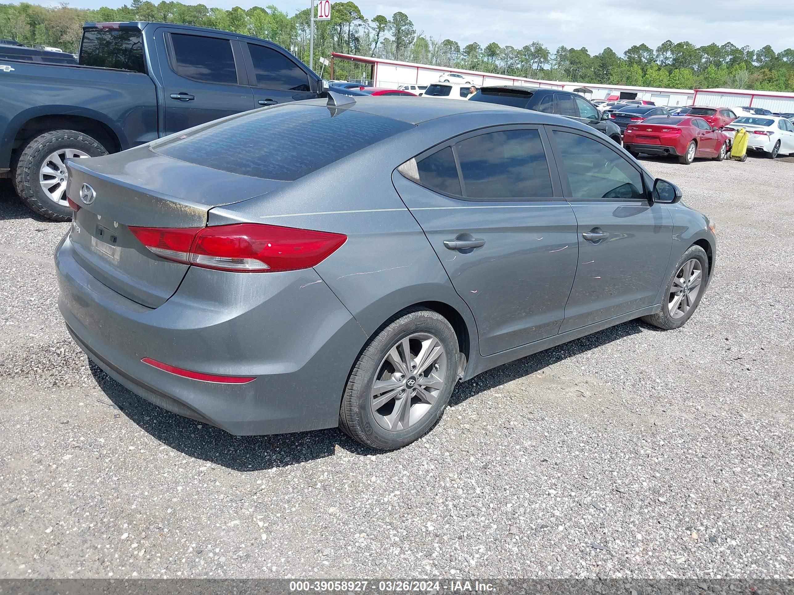 Photo 3 VIN: KMHD84LF2HU151651 - HYUNDAI ELANTRA 