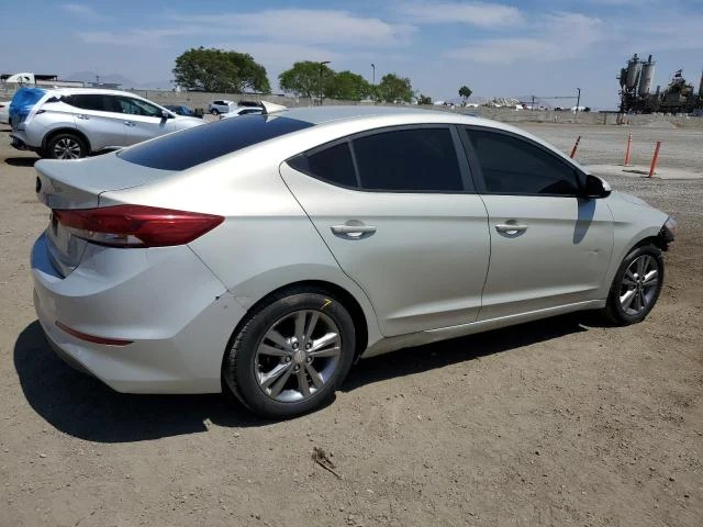 Photo 2 VIN: KMHD84LF2HU167347 - HYUNDAI ELANTRA SE 