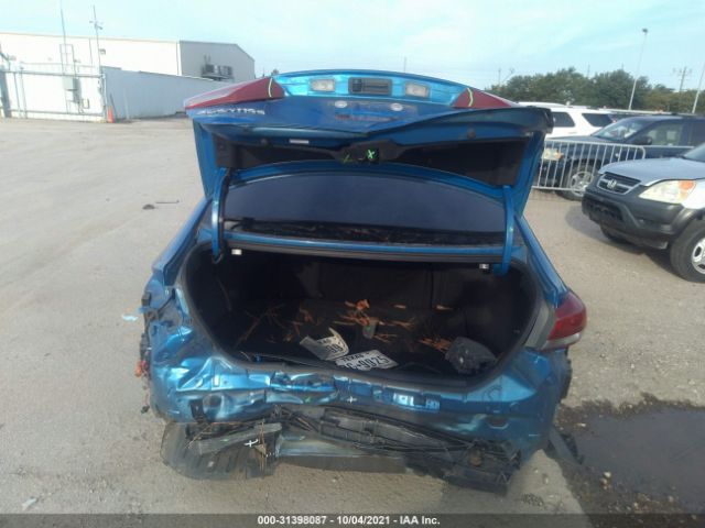 Photo 5 VIN: KMHD84LF2HU192703 - HYUNDAI ELANTRA 