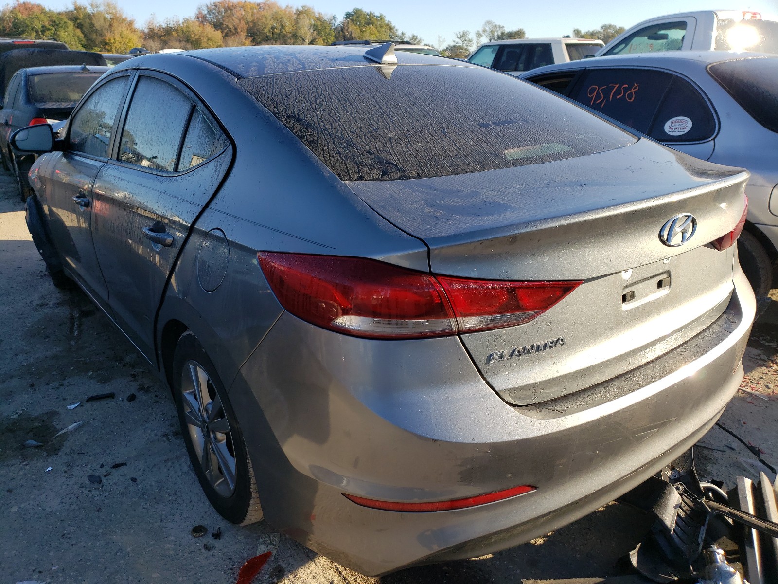 Photo 2 VIN: KMHD84LF2HU223481 - HYUNDAI ELANTRA SE 