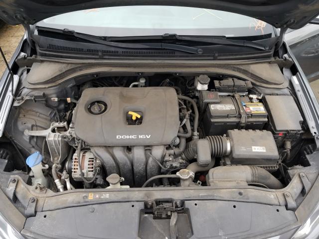 Photo 6 VIN: KMHD84LF2HU225313 - HYUNDAI ELANTRA SE 