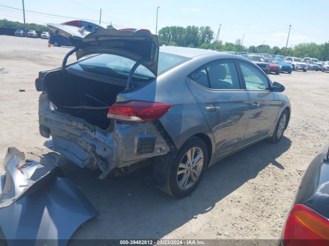 Photo 3 VIN: KMHD84LF2HU241558 - HYUNDAI ELANTRA 