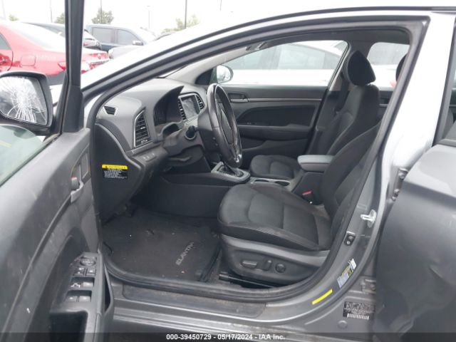 Photo 4 VIN: KMHD84LF2HU254990 - HYUNDAI ELANTRA 