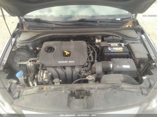 Photo 9 VIN: KMHD84LF2HU255041 - HYUNDAI ELANTRA 