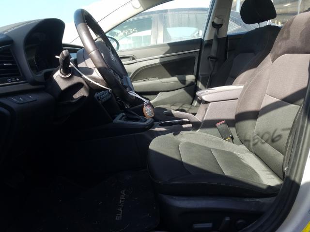 Photo 4 VIN: KMHD84LF2HU274673 - HYUNDAI ELANTRA SE 