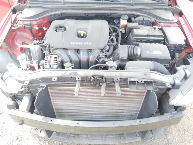 Photo 6 VIN: KMHD84LF2HU401146 - HYUNDAI ELANTRA SE 