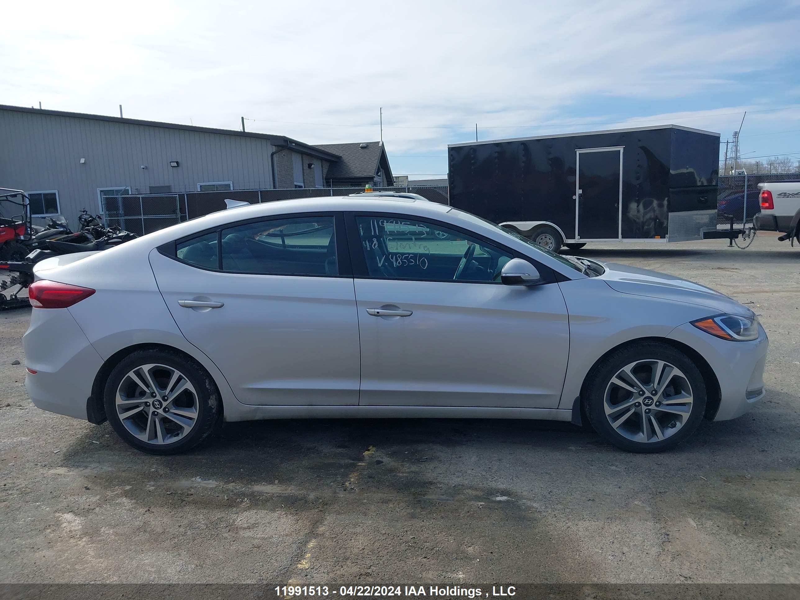 Photo 13 VIN: KMHD84LF2JU485510 - HYUNDAI ELANTRA 