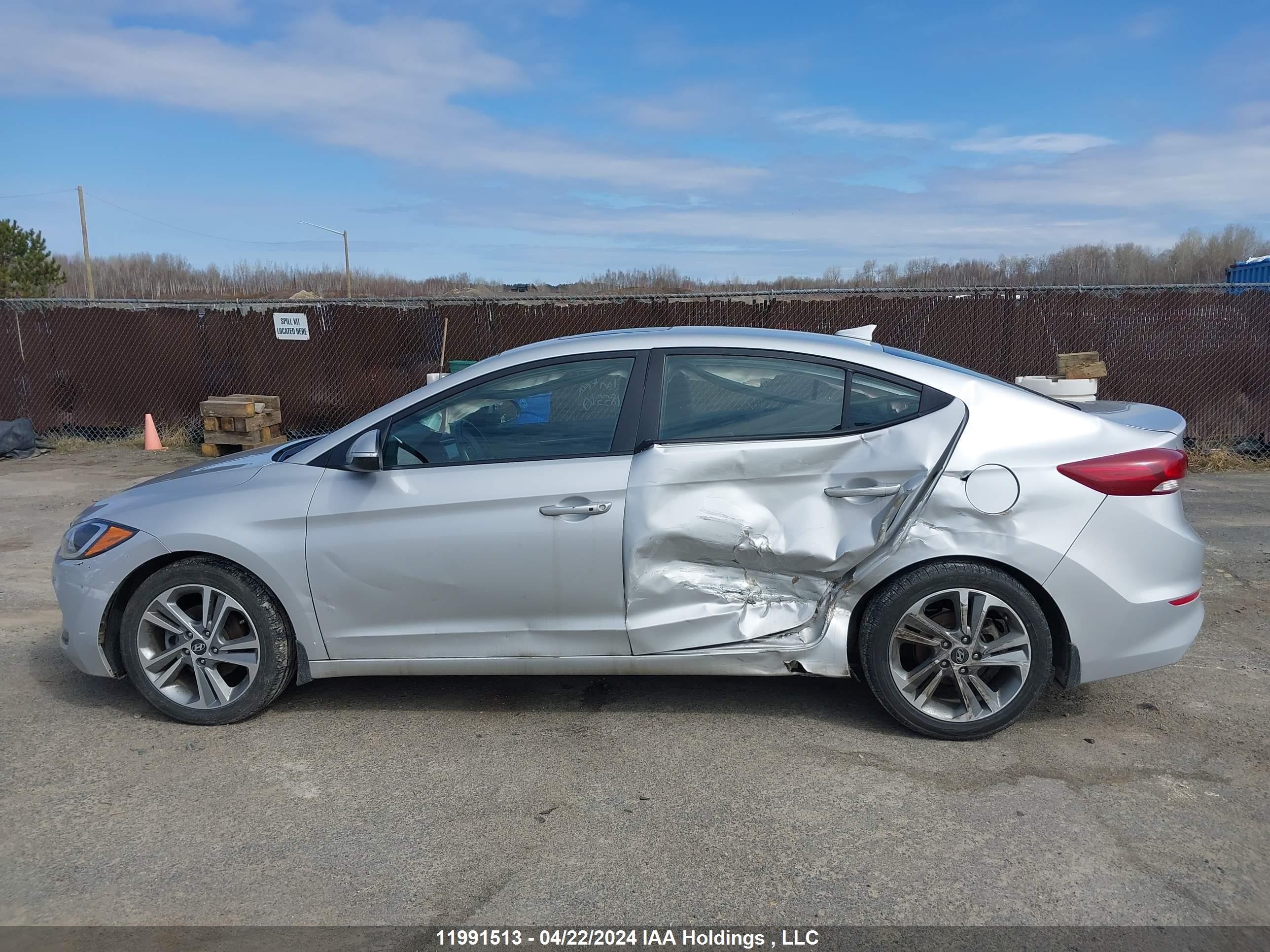 Photo 14 VIN: KMHD84LF2JU485510 - HYUNDAI ELANTRA 