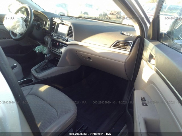 Photo 4 VIN: KMHD84LF2JU546127 - HYUNDAI ELANTRA 