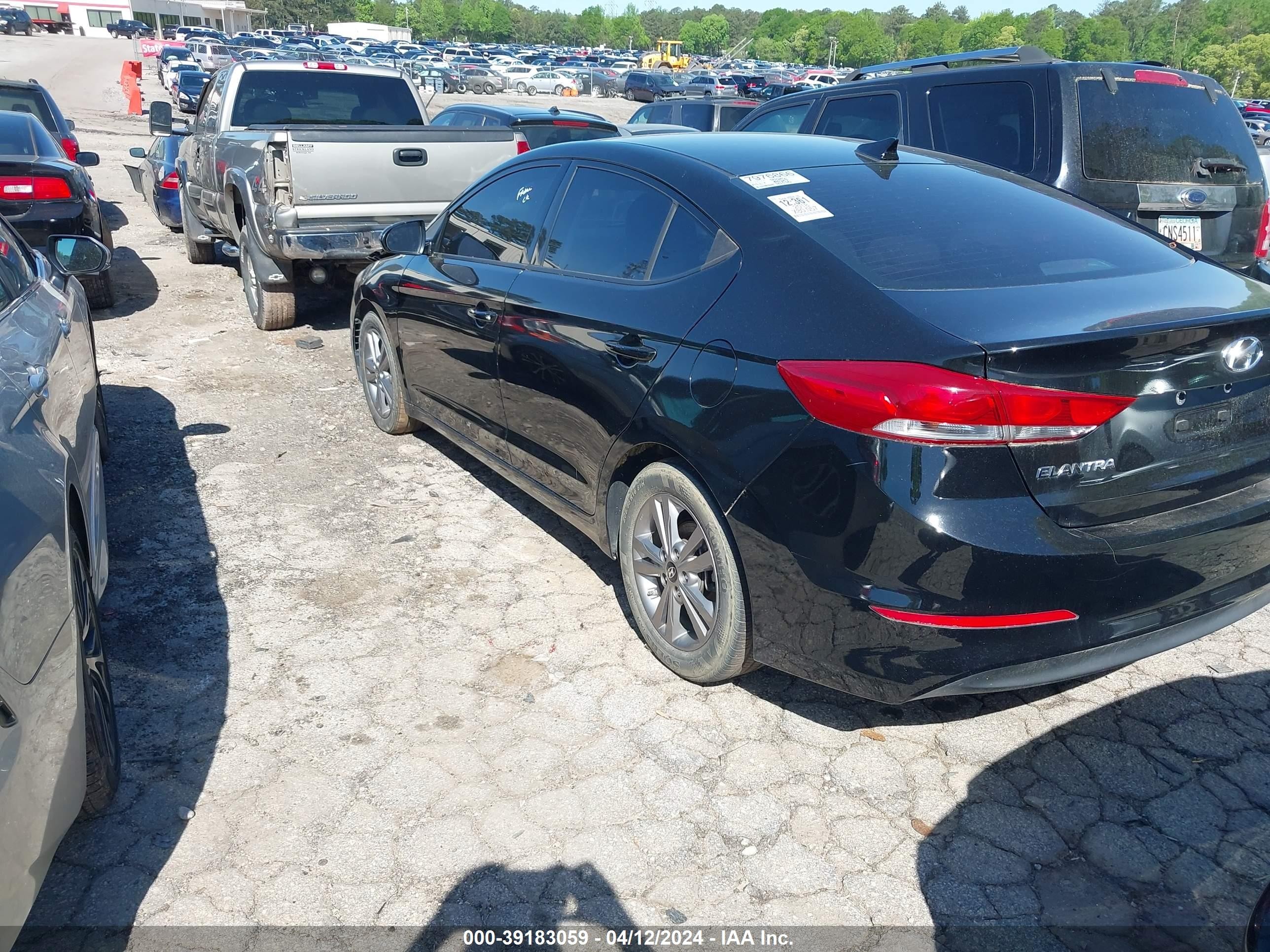 Photo 13 VIN: KMHD84LF2JU610649 - HYUNDAI ELANTRA 