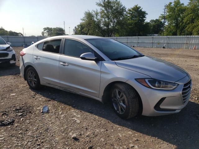 Photo 3 VIN: KMHD84LF2JU612806 - HYUNDAI ELANTRA SE 