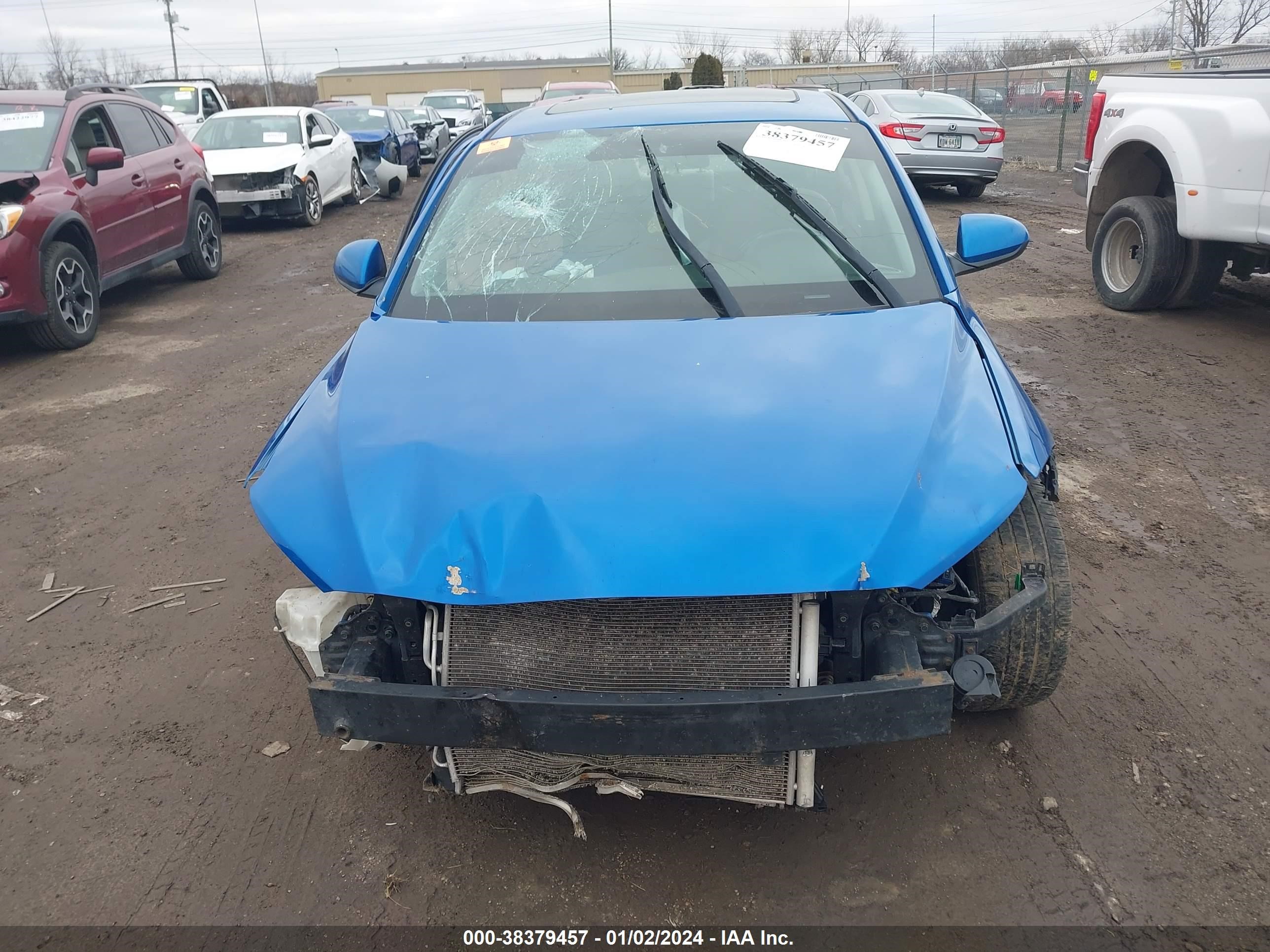 Photo 11 VIN: KMHD84LF2JU684900 - HYUNDAI ELANTRA 