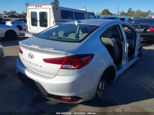 Photo 3 VIN: KMHD84LF2KU767728 - HYUNDAI ELANTRA 