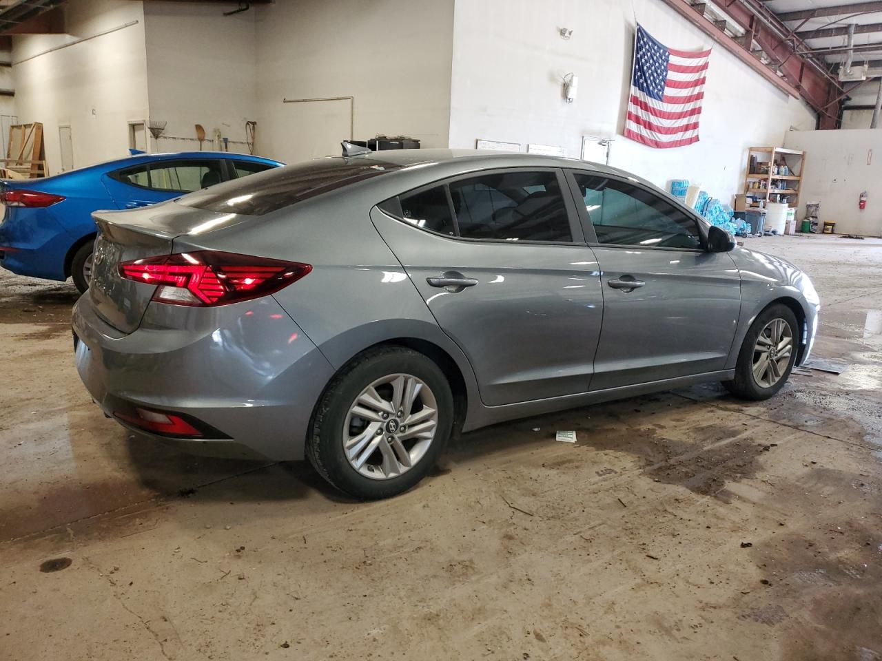 Photo 2 VIN: KMHD84LF2KU784187 - HYUNDAI ELANTRA 