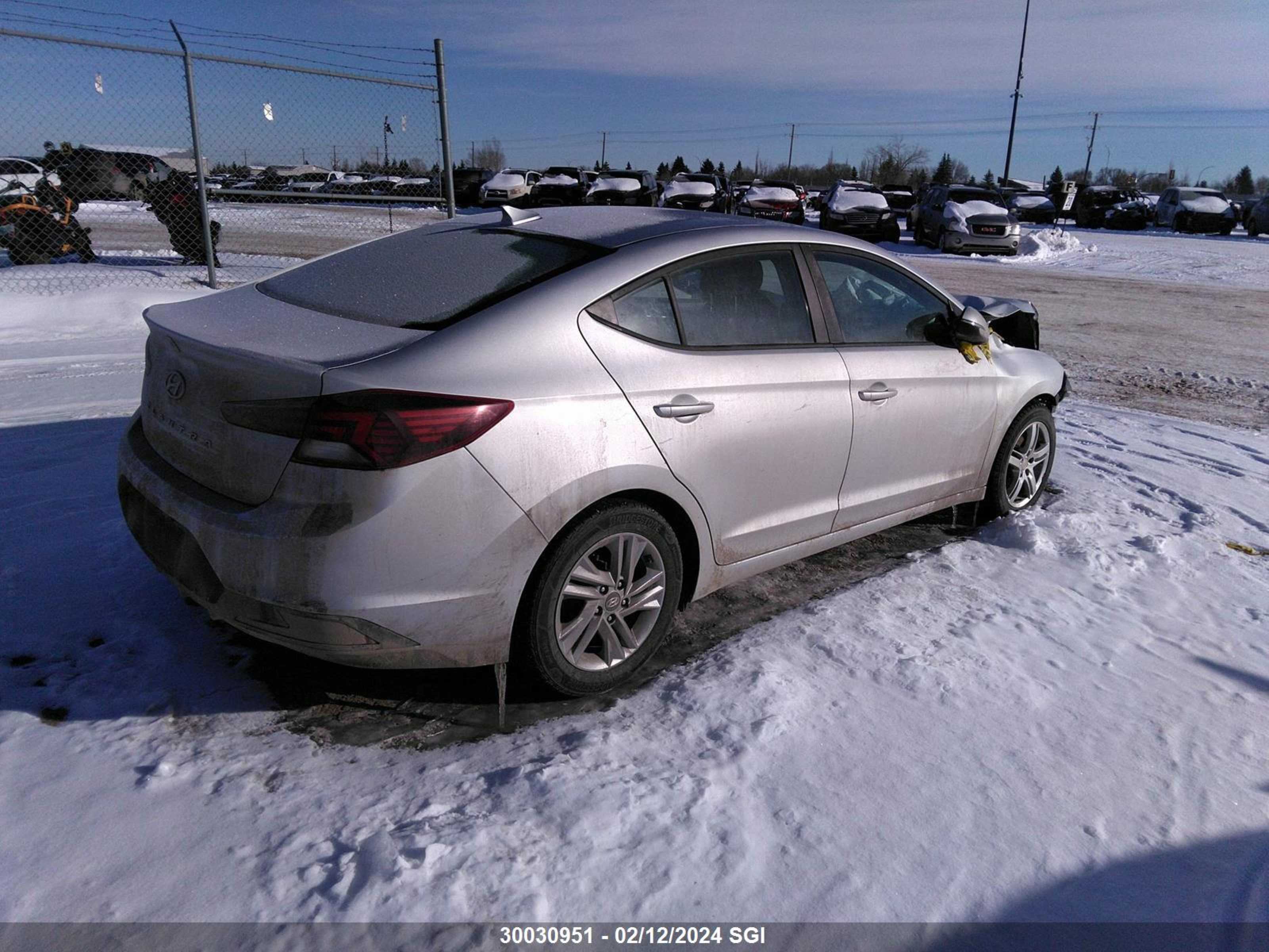 Photo 3 VIN: KMHD84LF2KU823506 - HYUNDAI ELANTRA 