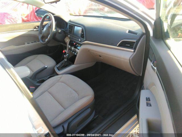 Photo 4 VIN: KMHD84LF2KU849569 - HYUNDAI ELANTRA 