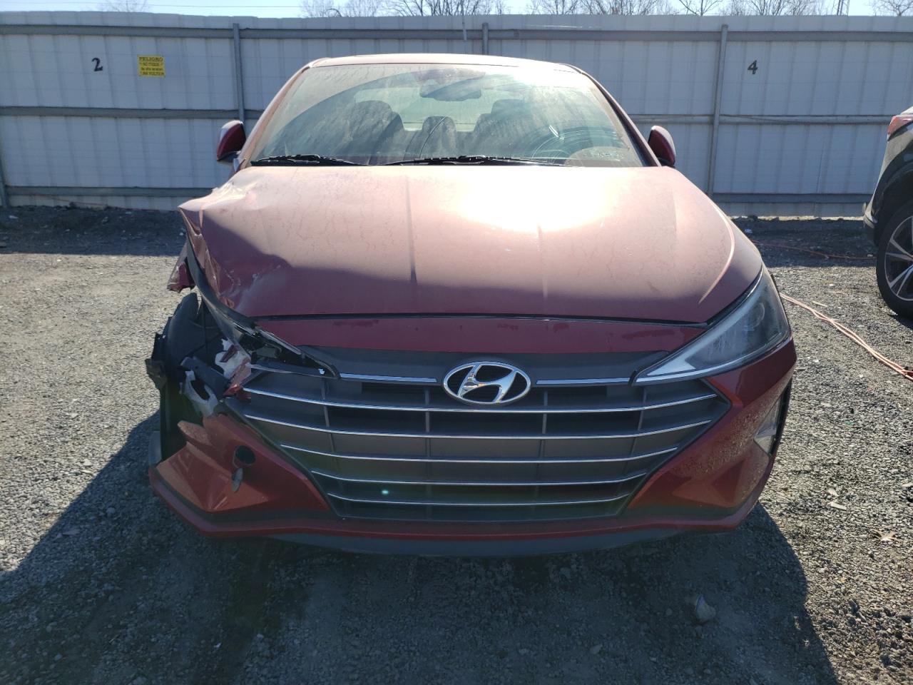 Photo 4 VIN: KMHD84LF2KU865190 - HYUNDAI ELANTRA 