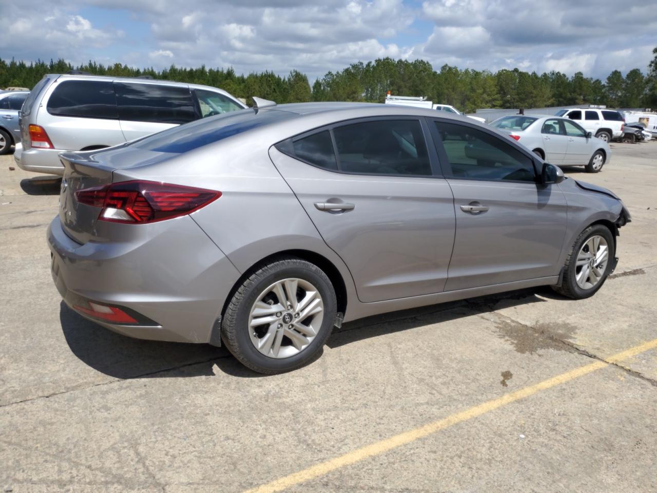 Photo 2 VIN: KMHD84LF2LU000981 - HYUNDAI ELANTRA 