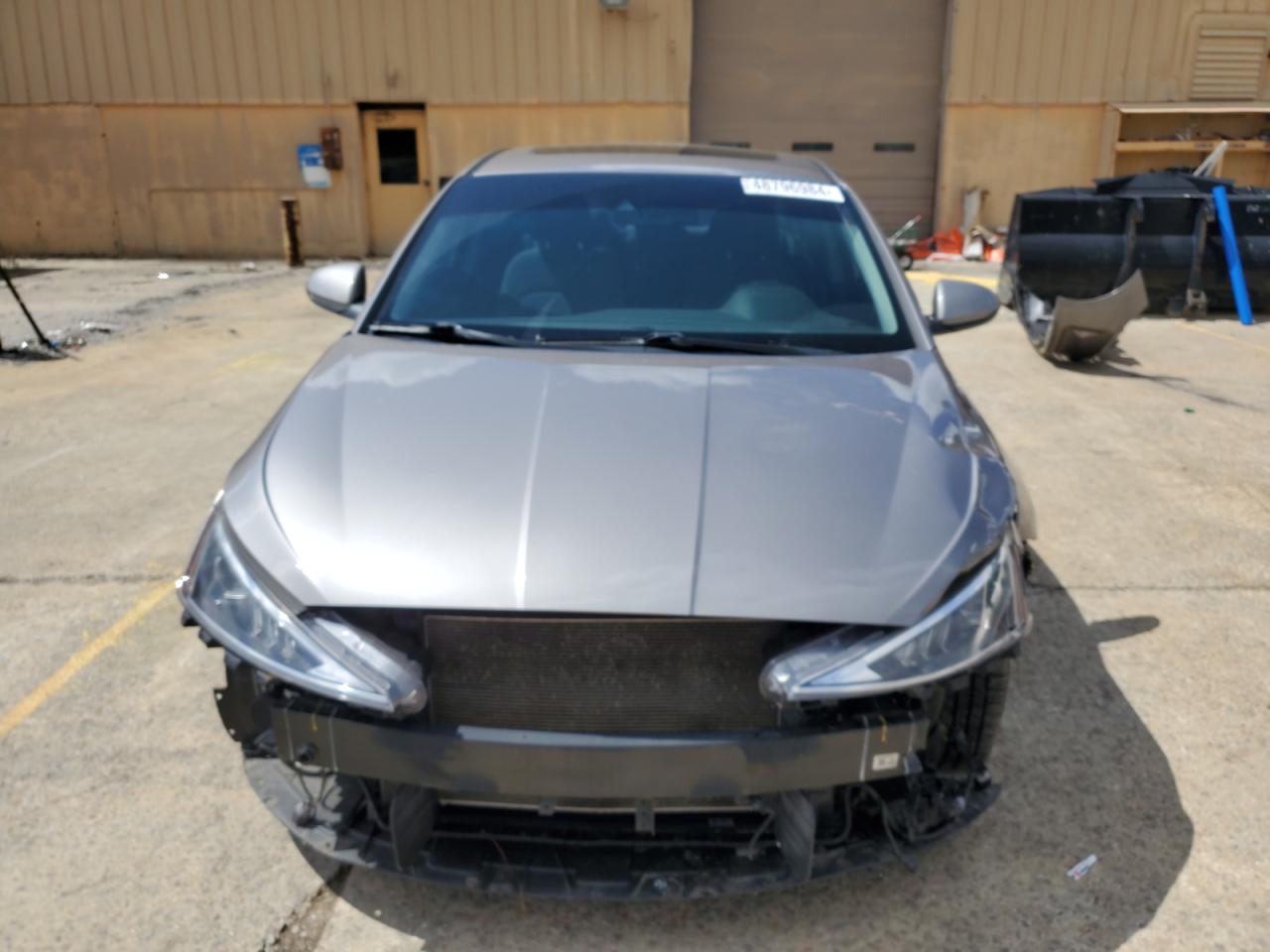 Photo 4 VIN: KMHD84LF2LU000981 - HYUNDAI ELANTRA 