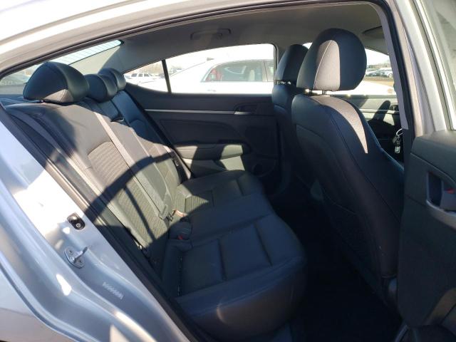 Photo 9 VIN: KMHD84LF3HU069007 - HYUNDAI ELANTRA 