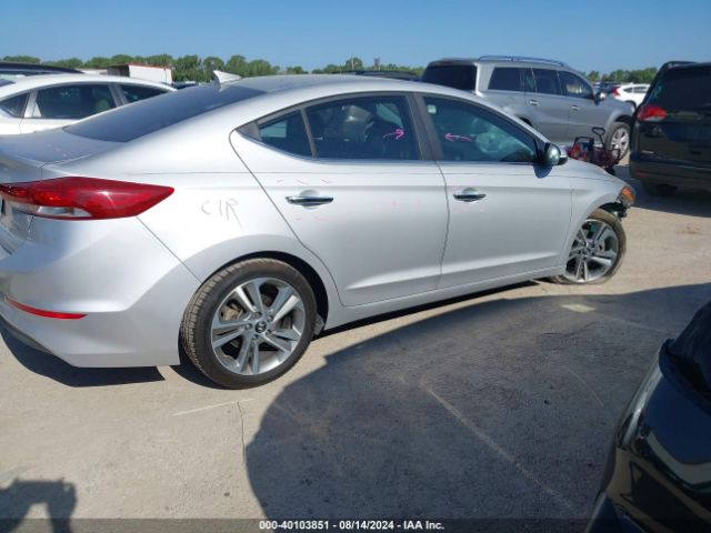 Photo 3 VIN: KMHD84LF3HU127584 - HYUNDAI ELANTRA 