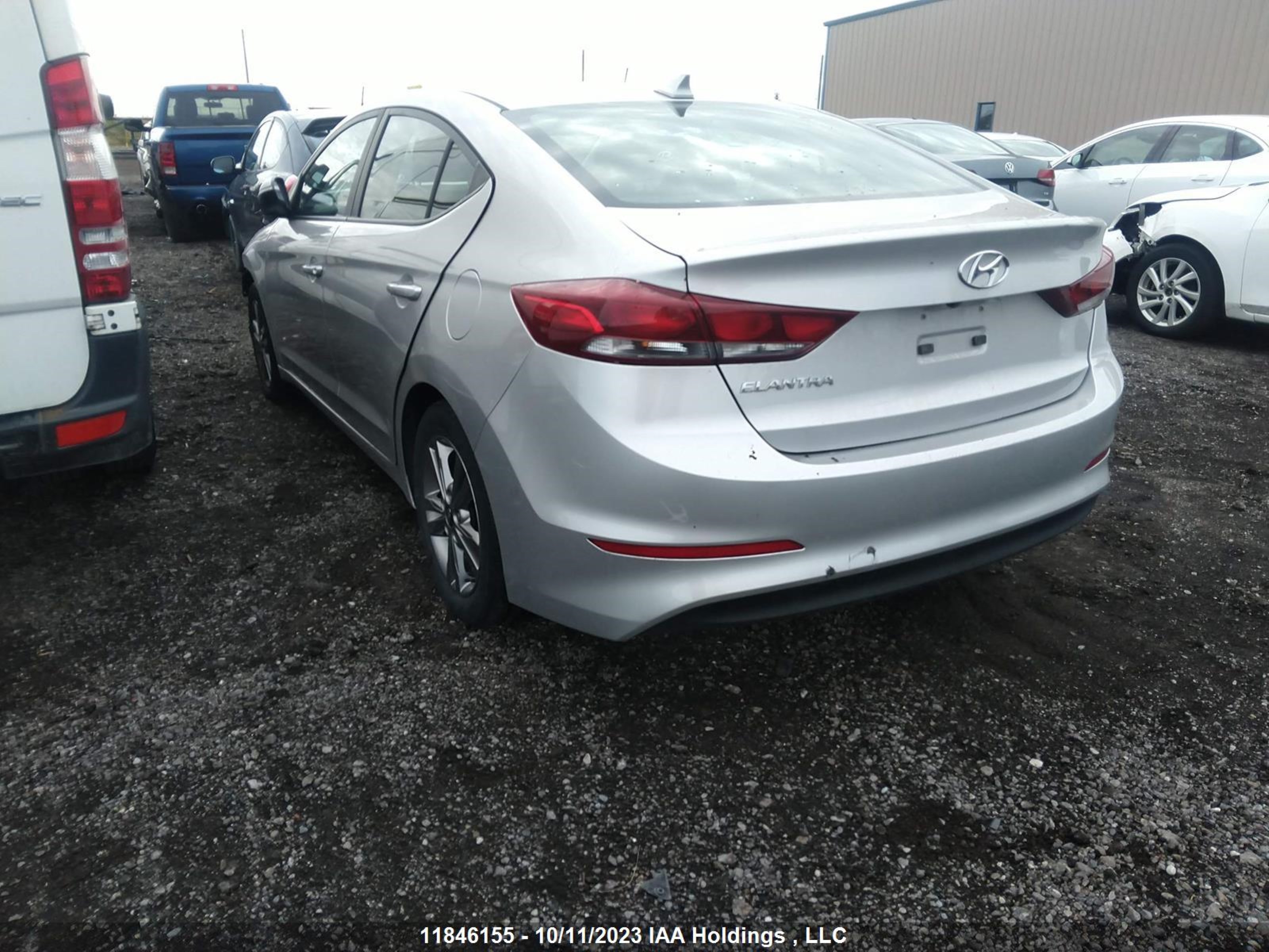 Photo 2 VIN: KMHD84LF3HU166756 - HYUNDAI ELANTRA 