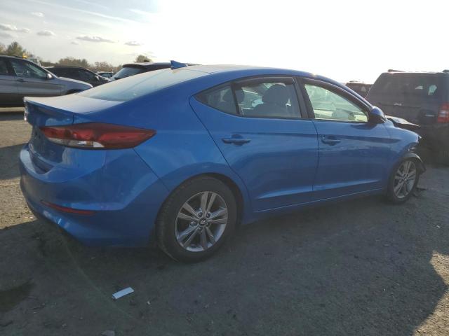 Photo 2 VIN: KMHD84LF3HU195609 - HYUNDAI ELANTRA SE 