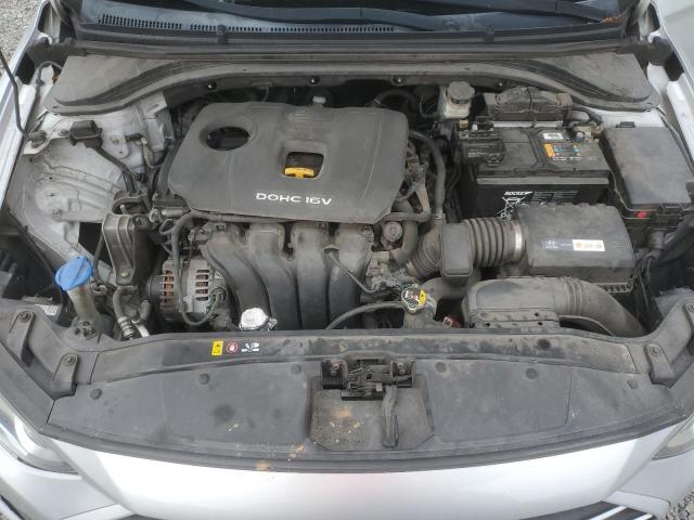 Photo 10 VIN: KMHD84LF3HU241360 - HYUNDAI ELANTRA SE 