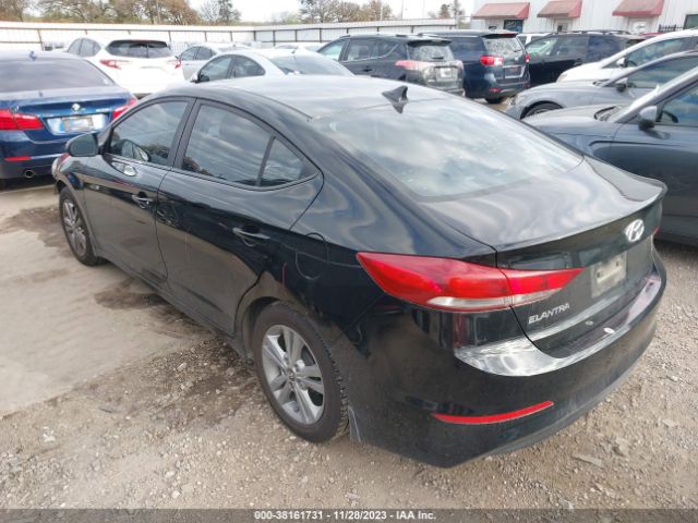 Photo 2 VIN: KMHD84LF3HU248051 - HYUNDAI ELANTRA 