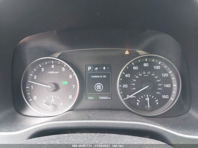 Photo 6 VIN: KMHD84LF3HU248051 - HYUNDAI ELANTRA 