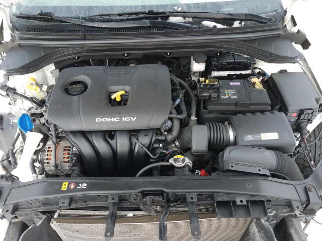 Photo 6 VIN: KMHD84LF3HU372630 - HYUNDAI ELANTRA SE 