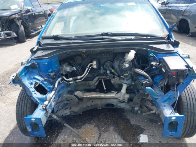 Photo 9 VIN: KMHD84LF3HU395311 - HYUNDAI ELANTRA 