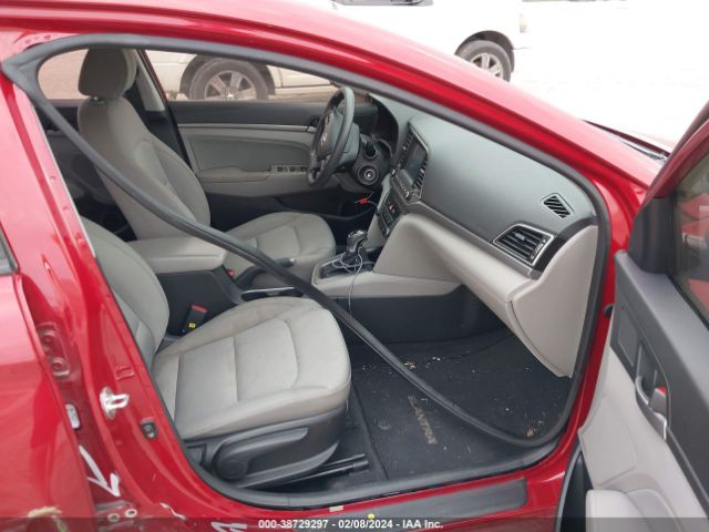 Photo 4 VIN: KMHD84LF3HU410728 - HYUNDAI ELANTRA 