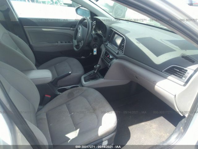 Photo 4 VIN: KMHD84LF3JU467744 - HYUNDAI ELANTRA 