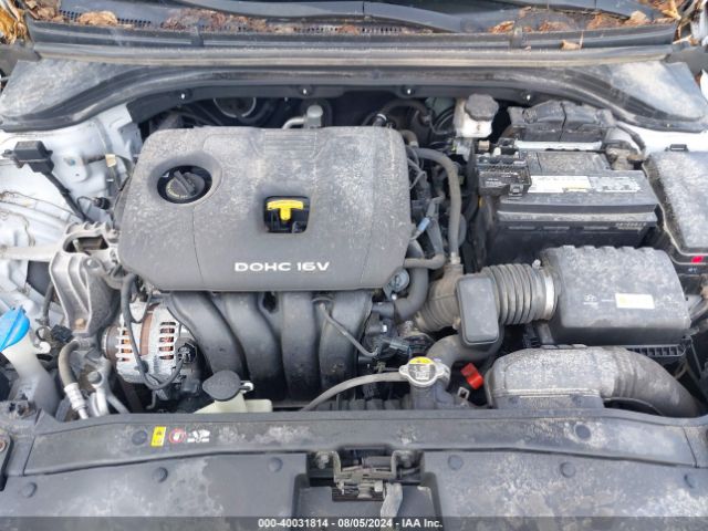 Photo 9 VIN: KMHD84LF3JU470336 - HYUNDAI ELANTRA 