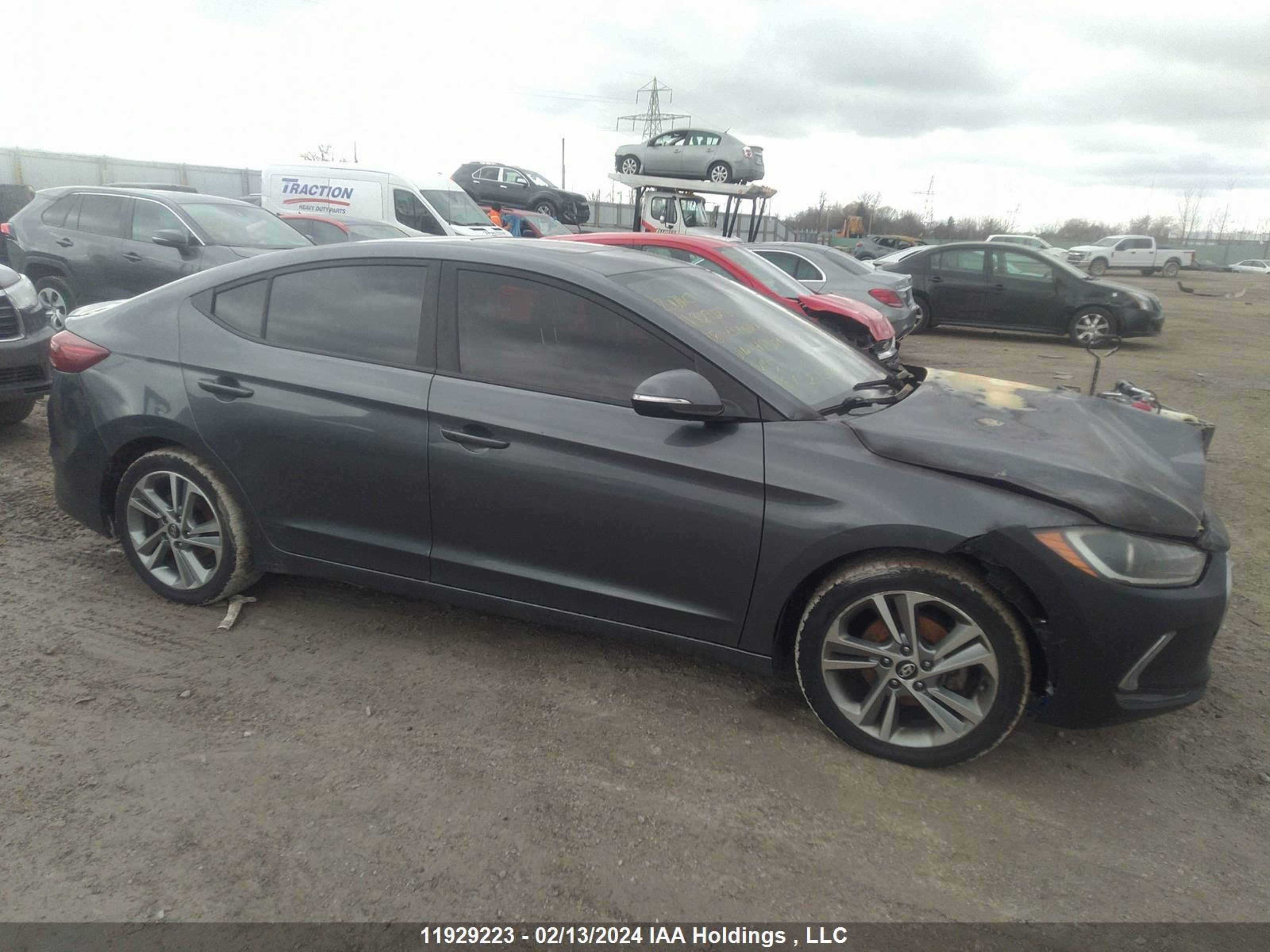 Photo 11 VIN: KMHD84LF3JU483121 - HYUNDAI ELANTRA 