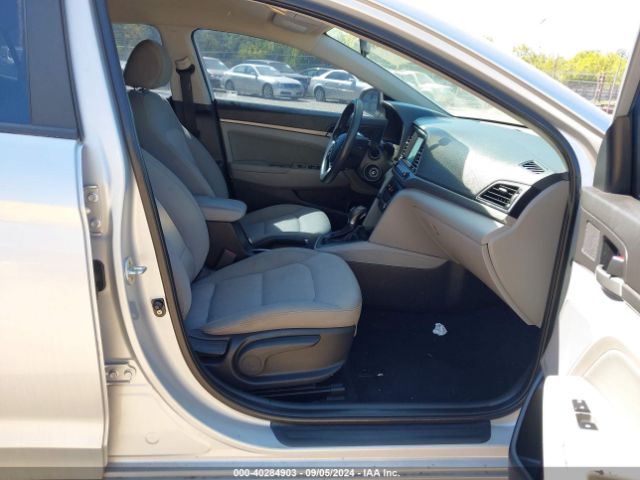 Photo 4 VIN: KMHD84LF3JU574244 - HYUNDAI ELANTRA 