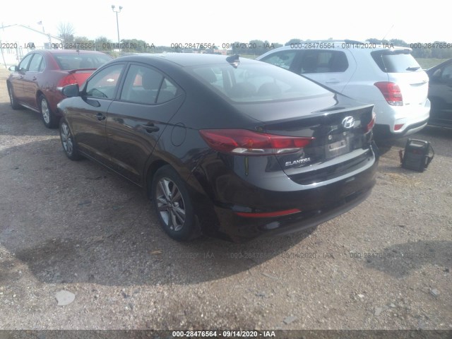 Photo 2 VIN: KMHD84LF3JU620803 - HYUNDAI ELANTRA 