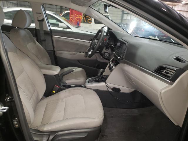 Photo 4 VIN: KMHD84LF3KU746323 - HYUNDAI ELANTRA SE 