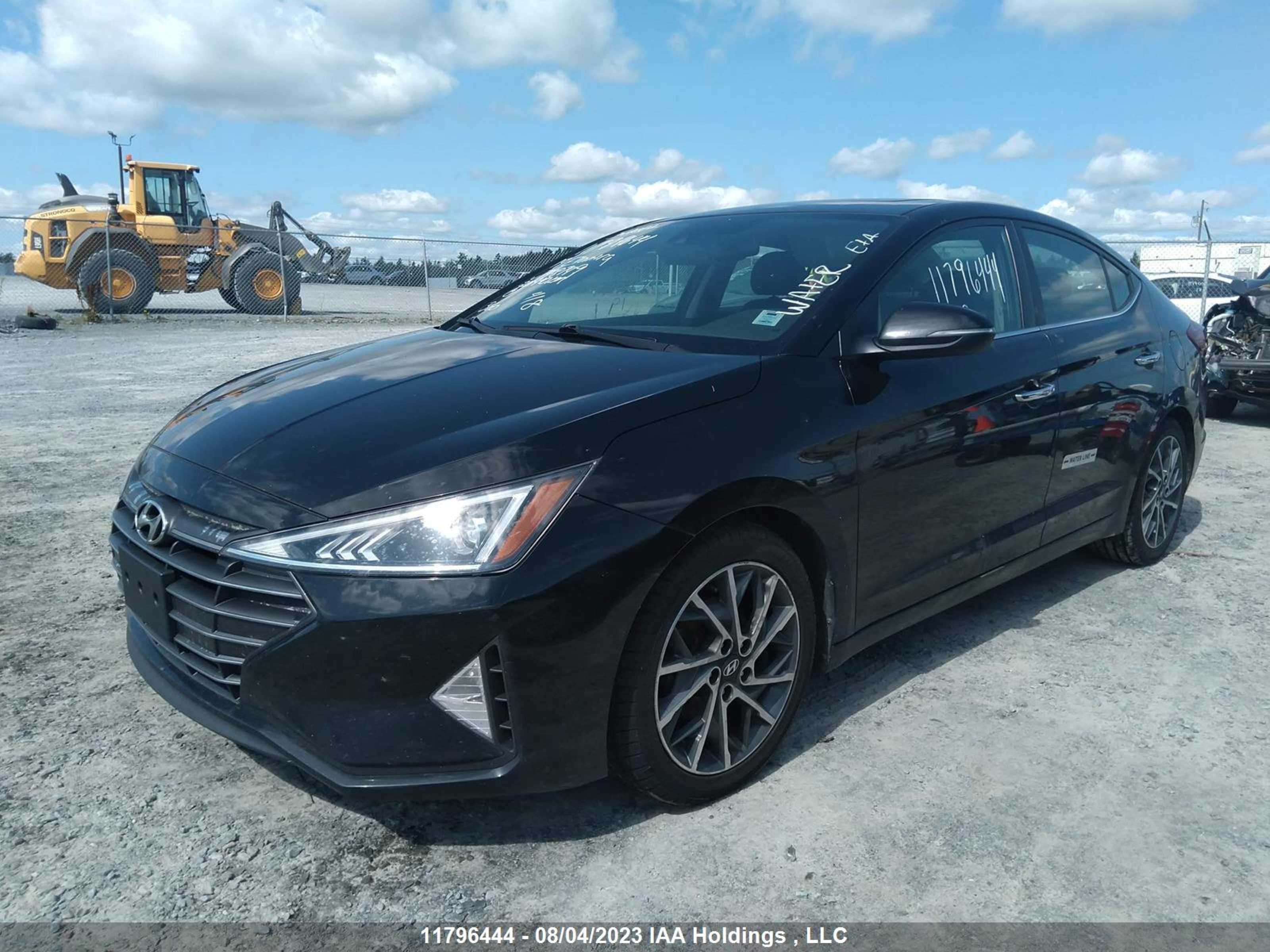 Photo 1 VIN: KMHD84LF3KU748749 - HYUNDAI ELANTRA SE 