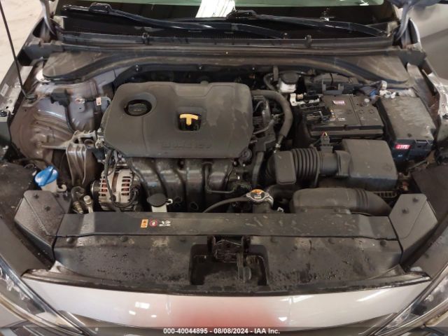 Photo 9 VIN: KMHD84LF3LU045380 - HYUNDAI ELANTRA 