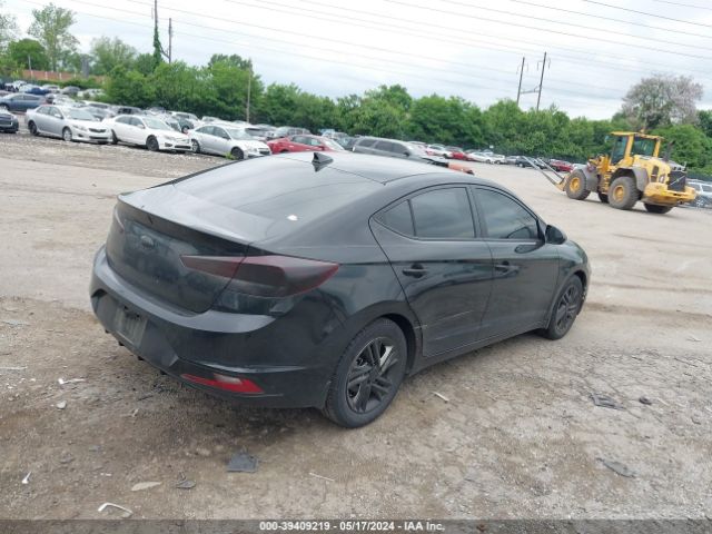 Photo 3 VIN: KMHD84LF3LU050501 - HYUNDAI ELANTRA 