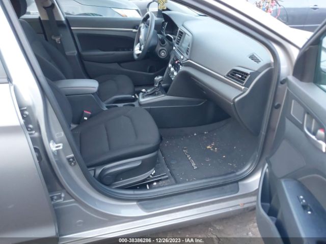 Photo 4 VIN: KMHD84LF3LU106873 - HYUNDAI ELANTRA 