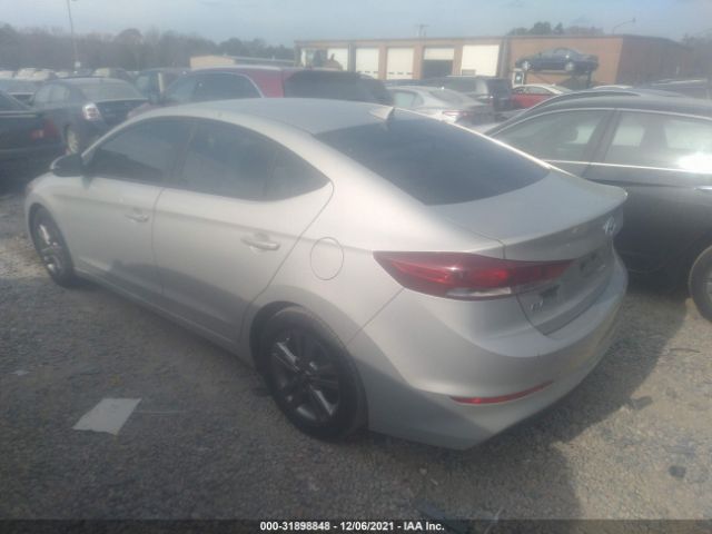 Photo 2 VIN: KMHD84LF4HU063233 - HYUNDAI ELANTRA 