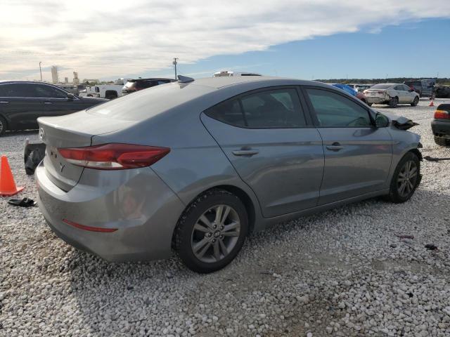 Photo 2 VIN: KMHD84LF4HU152686 - HYUNDAI ELANTRA 